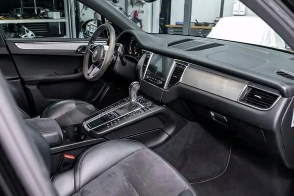 Porsche Macan GTS I Bose I Pano I Sport AGA I PASM I LED – Image 6