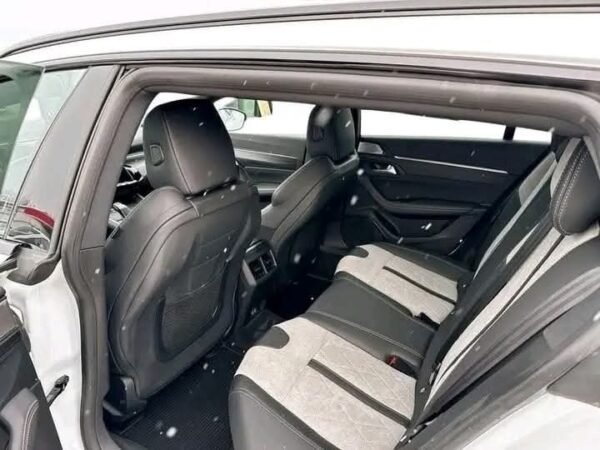 Peugeot 508 SW GT Plug-in hybrid – Image 7