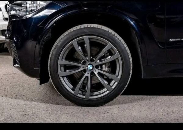 BMW X5 xDrive40e iPerformance - Image 18