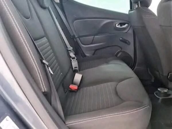Renault Clio – Image 2