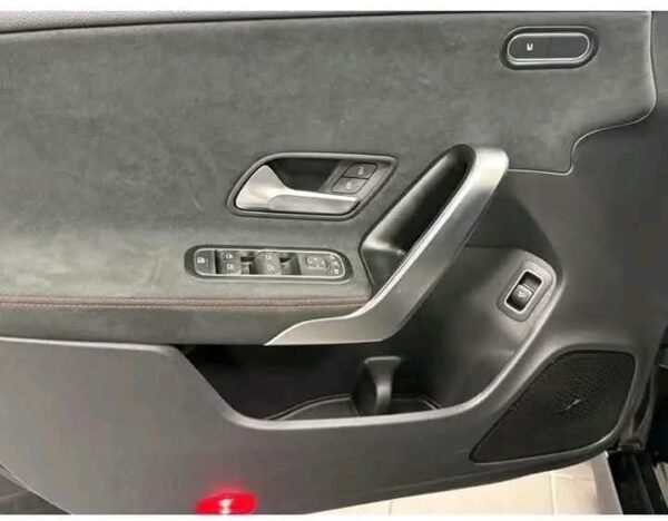Mercedes-Benz CLA – Image 4