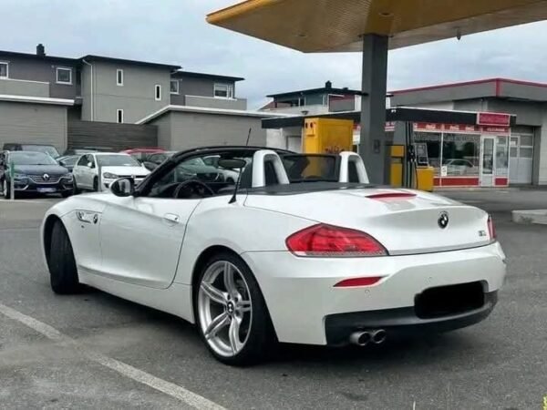 BMW Z4 - Image 15