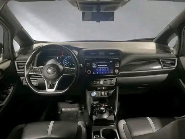 Nissan Leaf 62kWh Tekna – Image 23