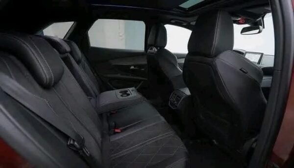 PEUGEOT 3008 – Image 22