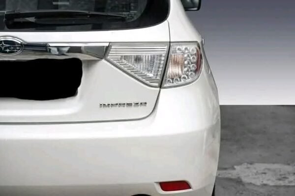 Subaru Impreza – Image 14