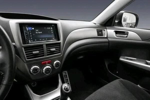 Subaru Impreza – Image 8