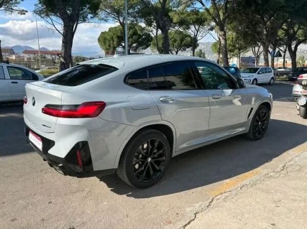 Bmw X4 2.0d - Image 4