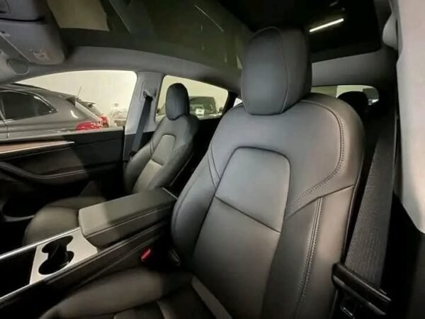 Tesla Model Y Long Range – Image 20