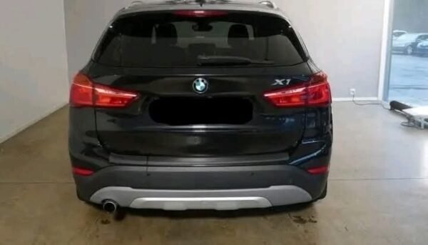 BMW X1 xDrive18d - Image 8