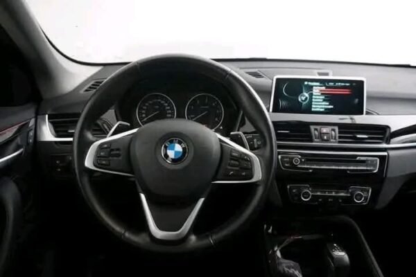 BMW X1 xDrive18d - Image 3