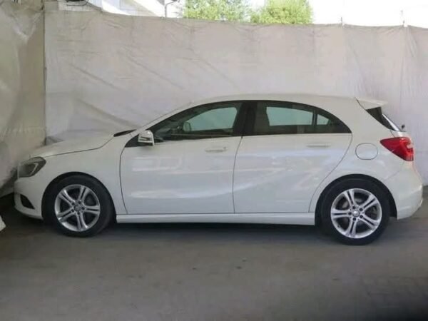 Mercedes-Benz A-Class 1.6 – Image 9