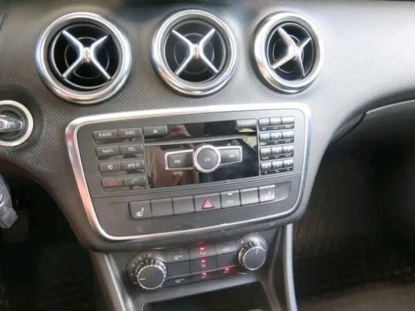 Mercedes-Benz A-Class 1.6 – Image 18