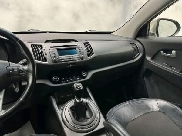 Kia Sportage - Image 31