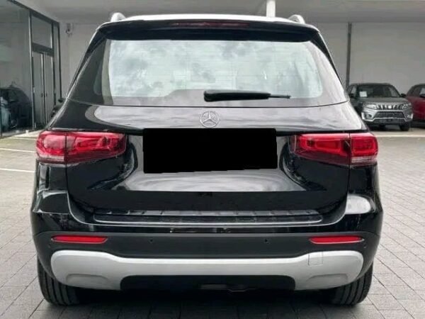 Mercedes-Benz GLB – Image 3