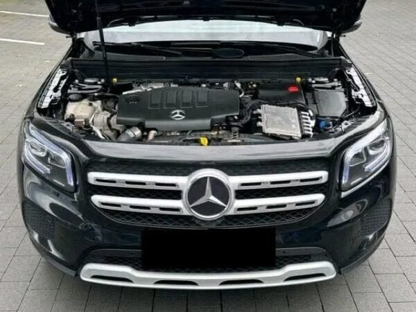 Mercedes-Benz GLB – Image 18