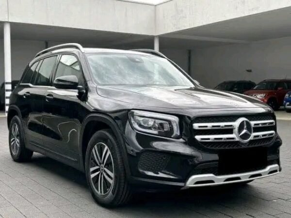 Mercedes-Benz GLB – Image 9