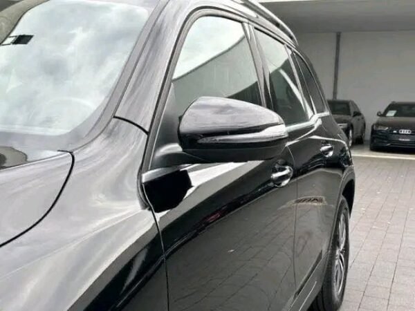 Mercedes-Benz GLB – Image 13