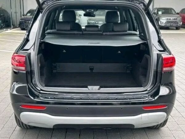 Mercedes-Benz GLB – Image 2