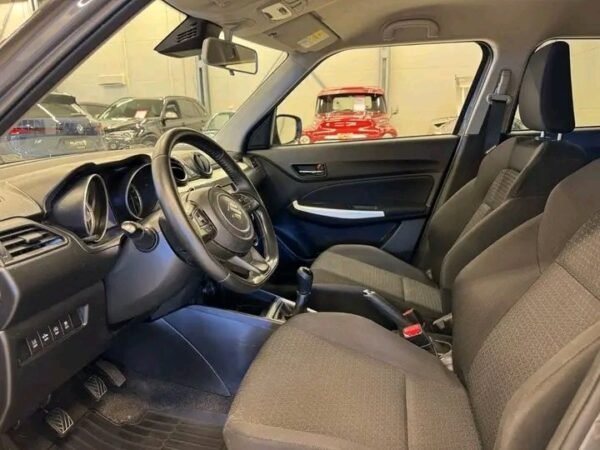 Suzuki Swift hybrid 4x4 – Image 20