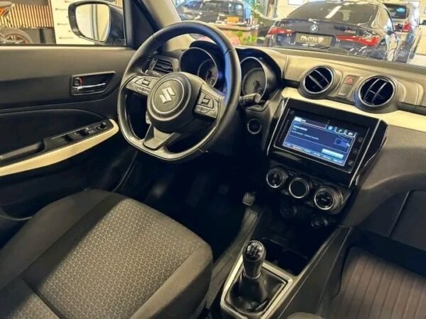 Suzuki Swift hybrid 4x4 – Image 16