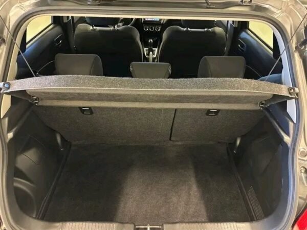 Suzuki Swift hybrid 4x4 – Image 21