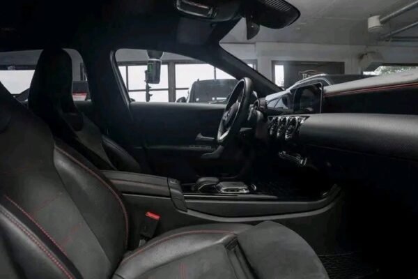 Mercedes-Benz A-Class – Image 8