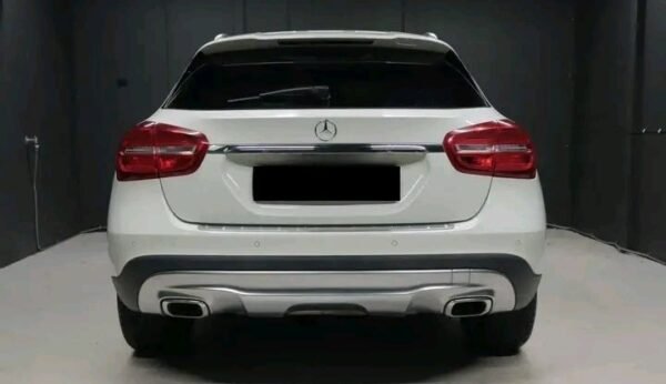 Mercedes-Benz GLA – Image 4