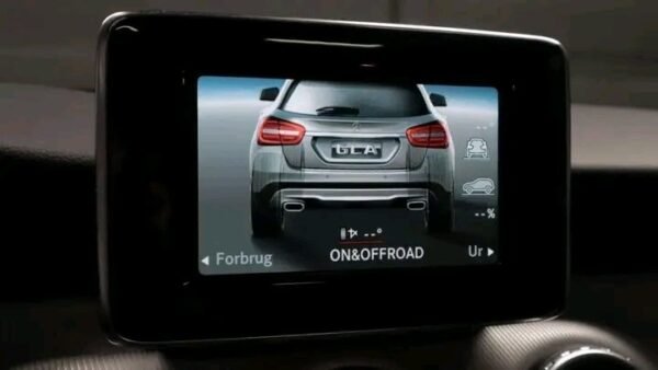 Mercedes-Benz GLA – Image 3