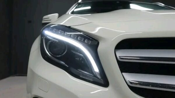 Mercedes-Benz GLA – Image 13