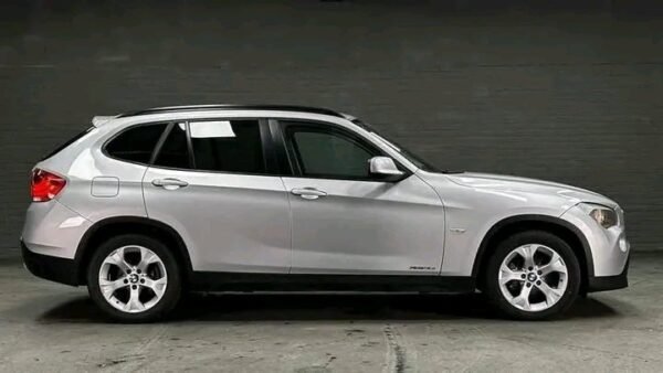 BMW X1 - Image 2