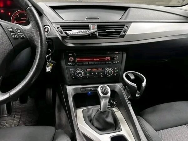 BMW X1 - Image 8