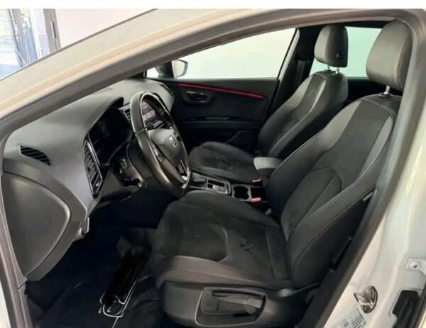 Seat Leon – Image 11