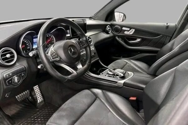 Mercedes-Benz GLC – Image 20