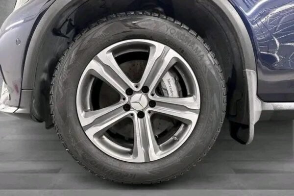 Mercedes-Benz GLC – Image 14