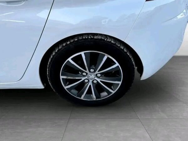 Peugeot 308 – Image 16