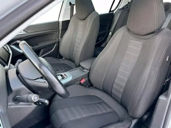 Peugeot 308 – Image 18