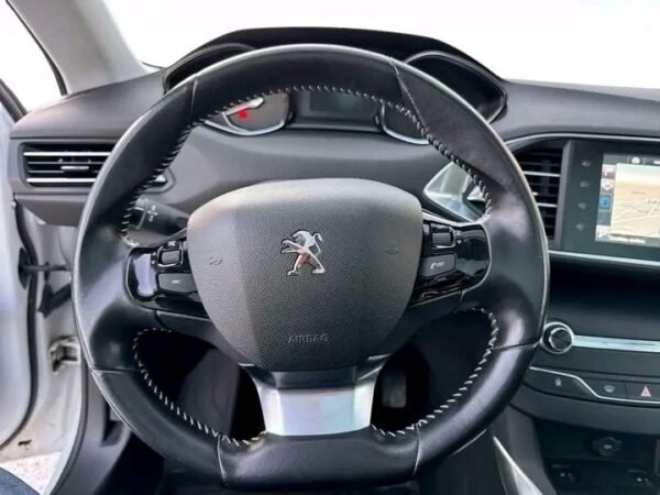 Peugeot 308 – Image 7