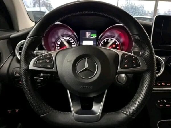 Mercedes-Benz GLC – Image 35