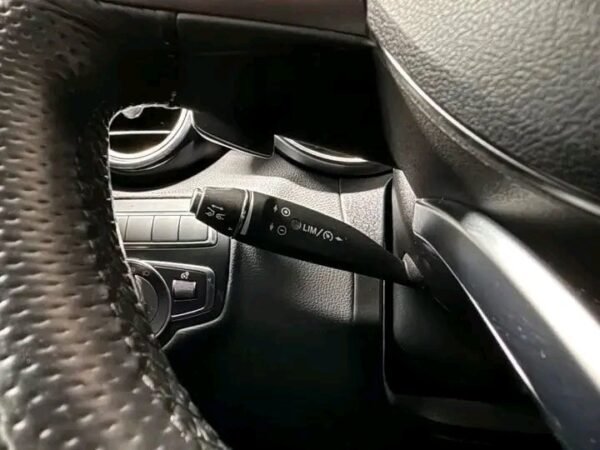 Mercedes-Benz GLC – Image 20