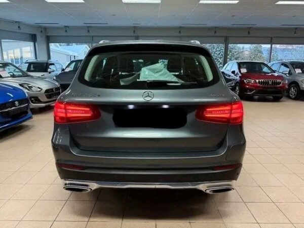 Mercedes-Benz GLC – Image 31