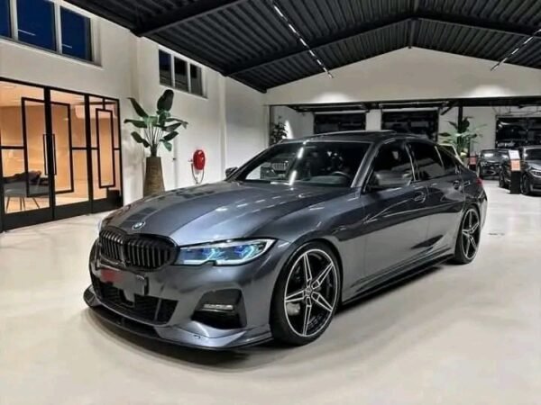 BMW 3 - Image 33