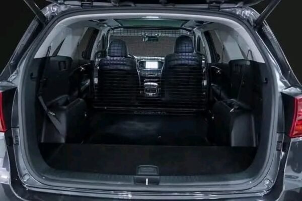 Kia Sorento - Image 13