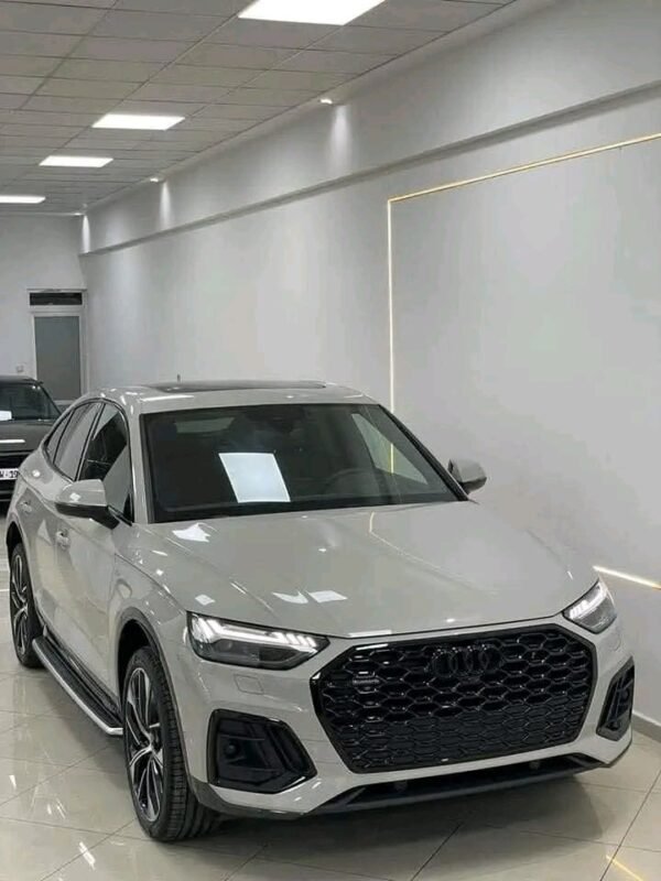 AUDI Q5 SPORTBACK S-LINE – Image 11