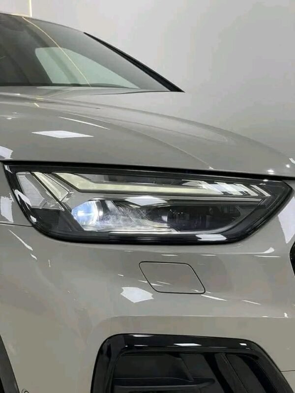 AUDI Q5 SPORTBACK S-LINE – Image 44
