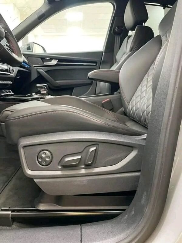 AUDI Q5 SPORTBACK S-LINE – Image 31