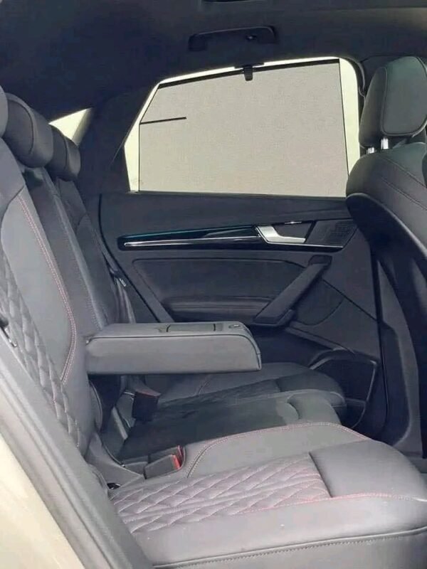 AUDI Q5 SPORTBACK S-LINE – Image 39