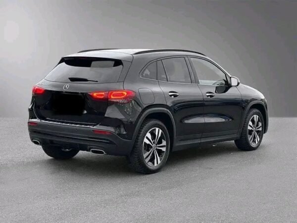 Mercedes-Benz GLA – Image 2