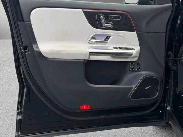 Mercedes-Benz GLA – Image 25