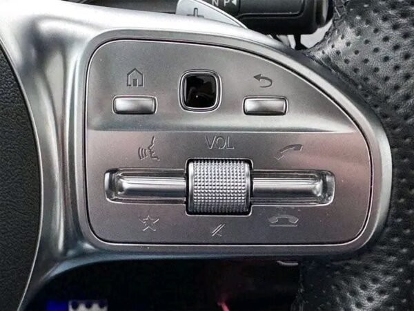 Mercedes-Benz GLA – Image 24