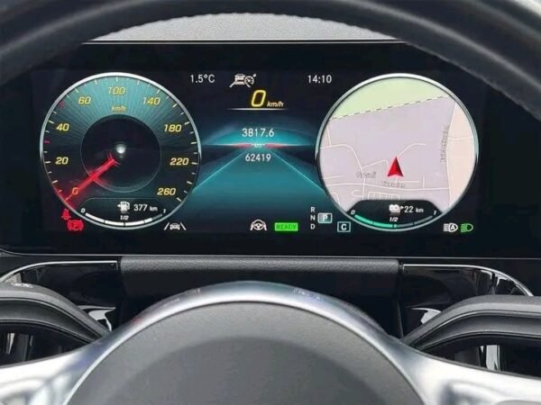 Mercedes-Benz GLA – Image 19